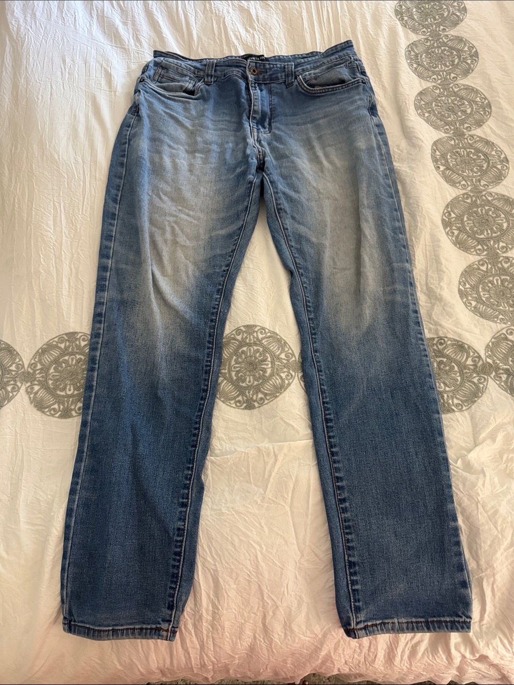 Kenneth Cole Men's Blue Washed Athletic fit Jeans size 34X32